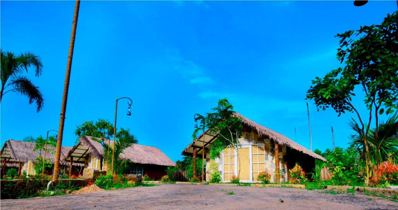 Coco Village Hotel Chilaw Bangadeniya Exterior photo