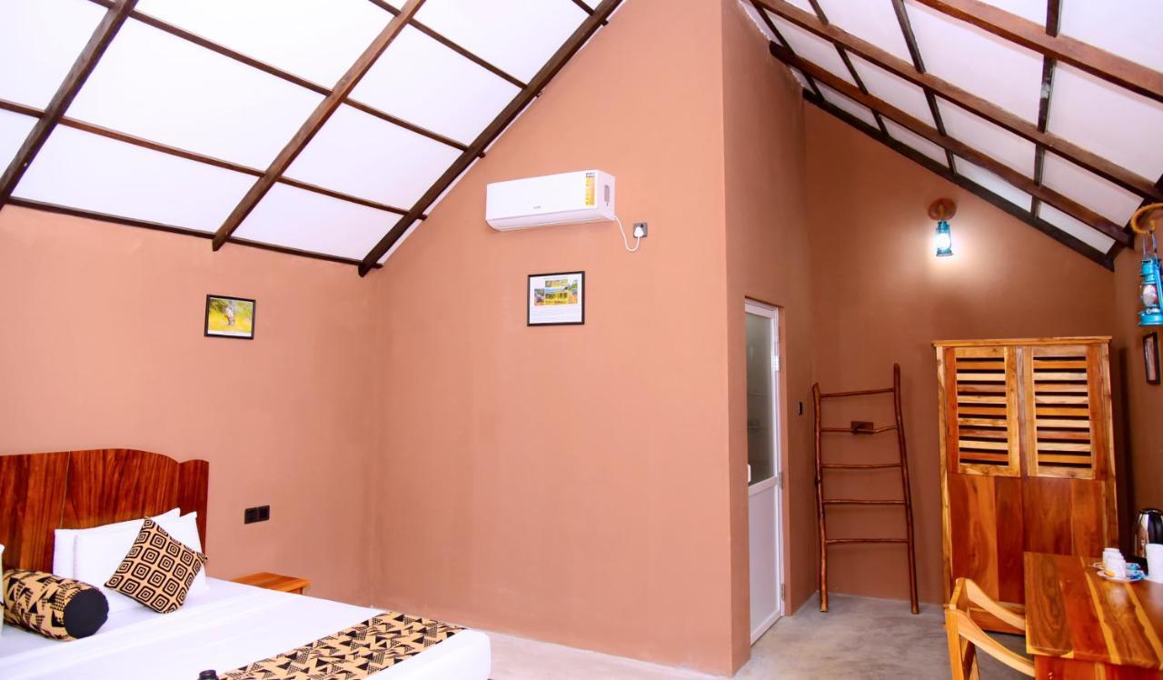 Coco Village Hotel Chilaw Bangadeniya Exterior photo