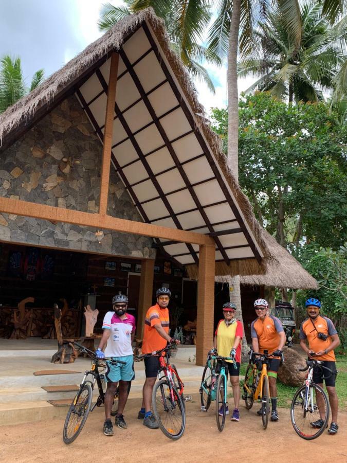 Coco Village Hotel Chilaw Bangadeniya Exterior photo